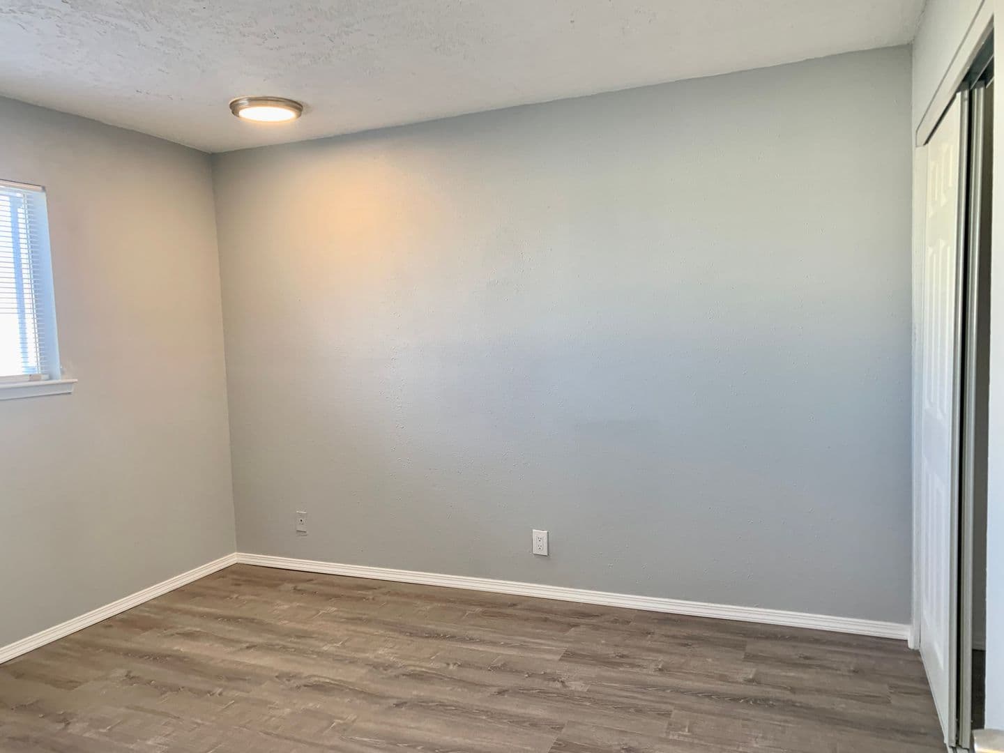 Albuquerque Apartment: 444 Florida St SE