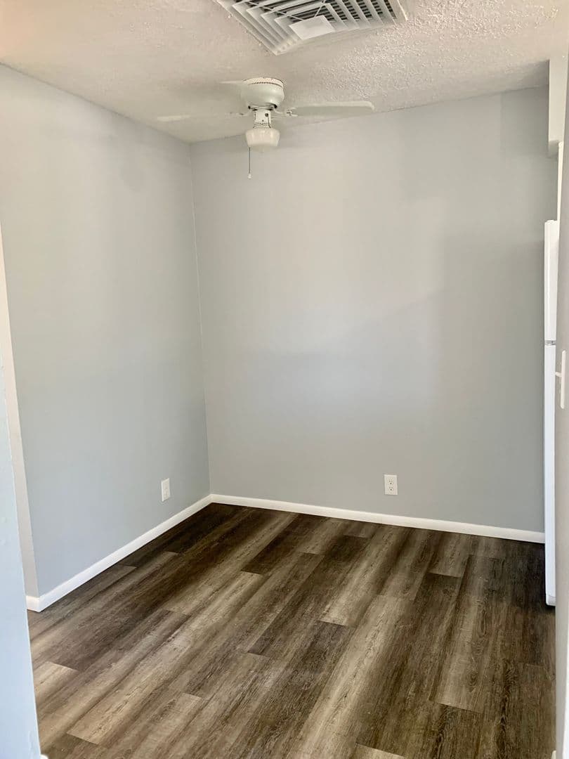 Albuquerque Apartment: 444 Florida St SE