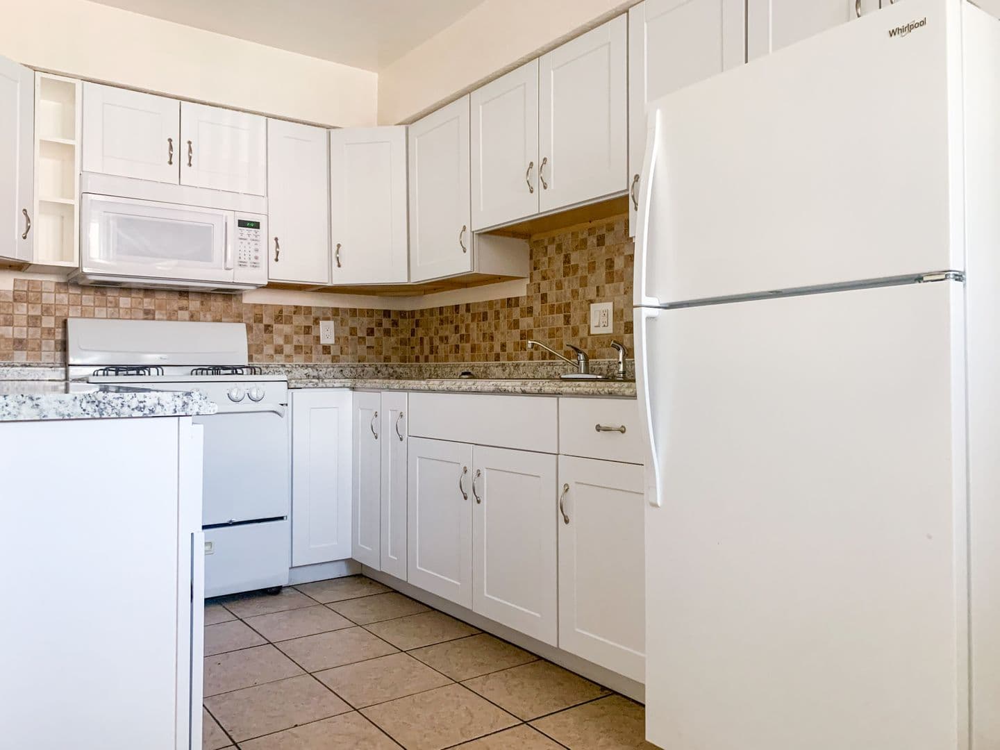 Albuquerque Apartment: 11122 Claremont & 11115 Cordova Ave NE