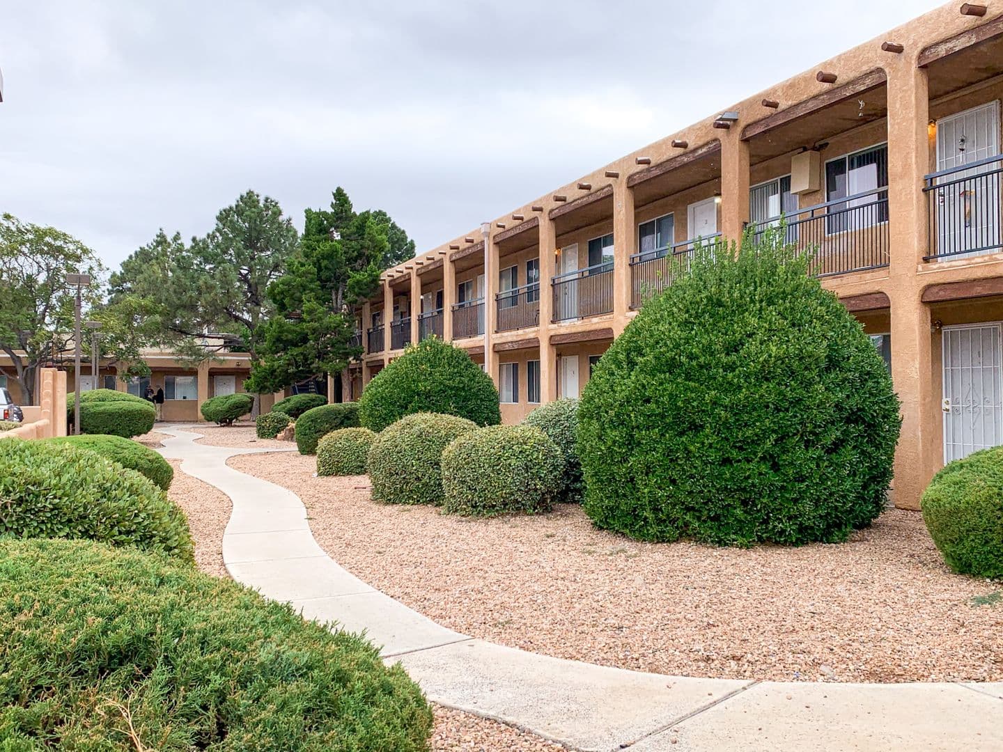 Albuquerque Apartment: 1015 Cardenas Dr. SE