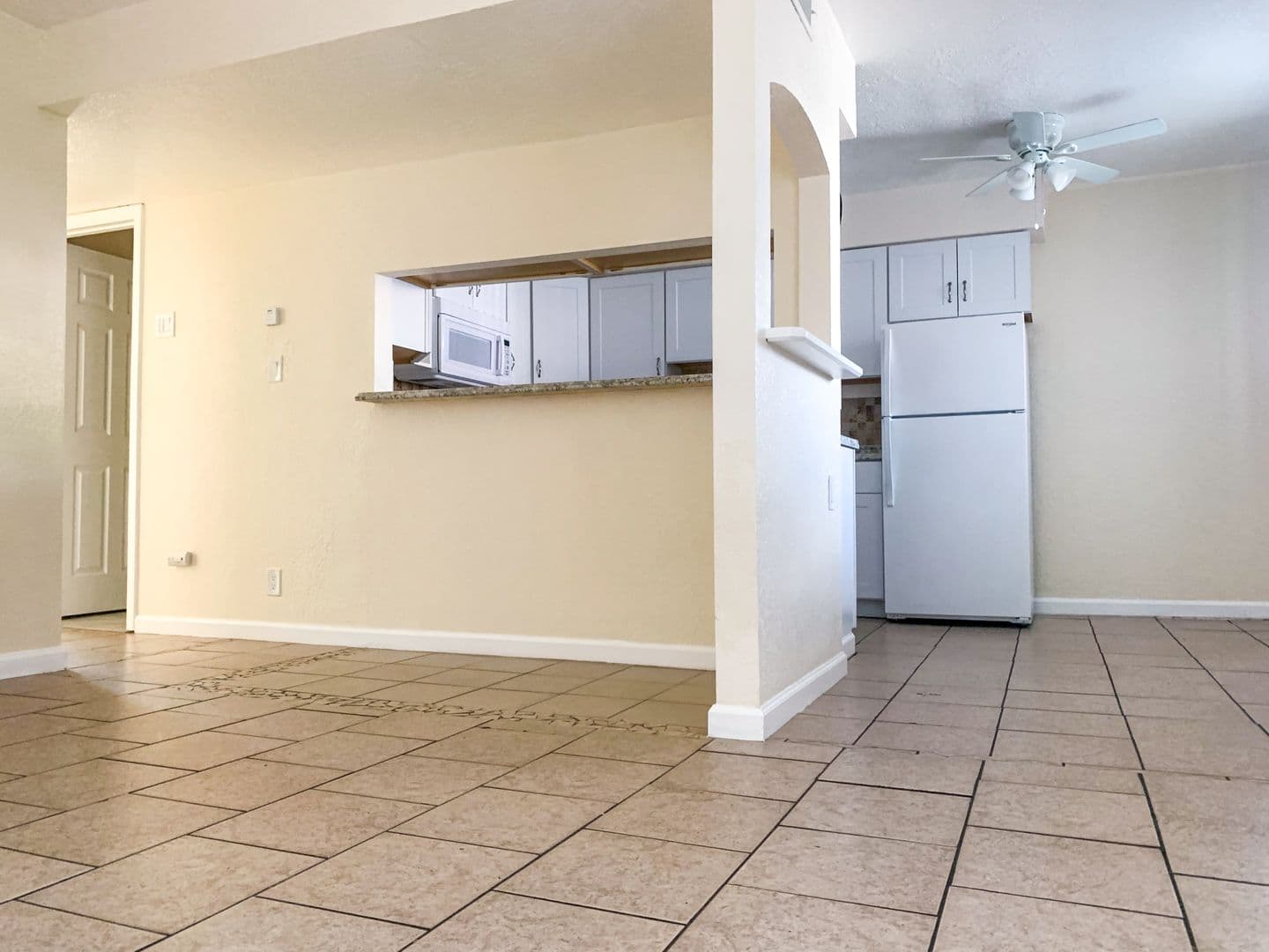 Albuquerque Apartment: 11122 Claremont & 11115 Cordova Ave NE
