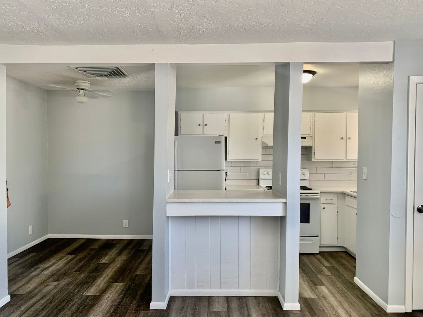Albuquerque Apartment: 444 Florida St SE