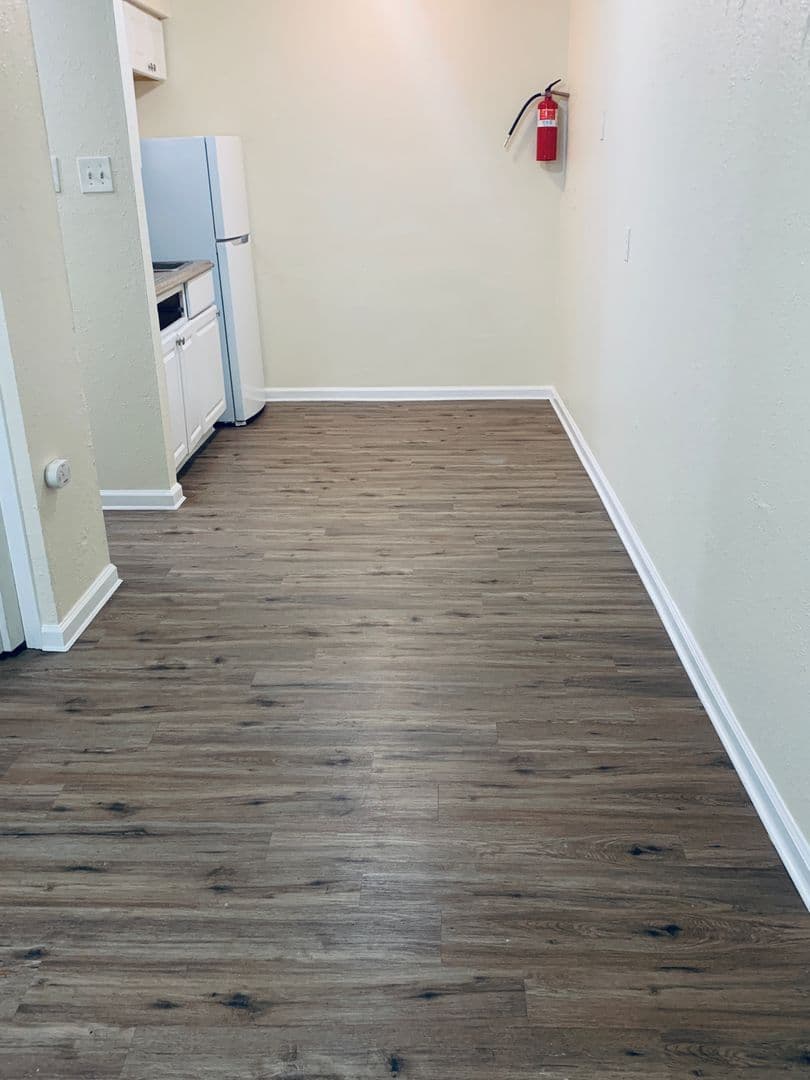 Albuquerque Apartment: 220-226 Charleston St. NE