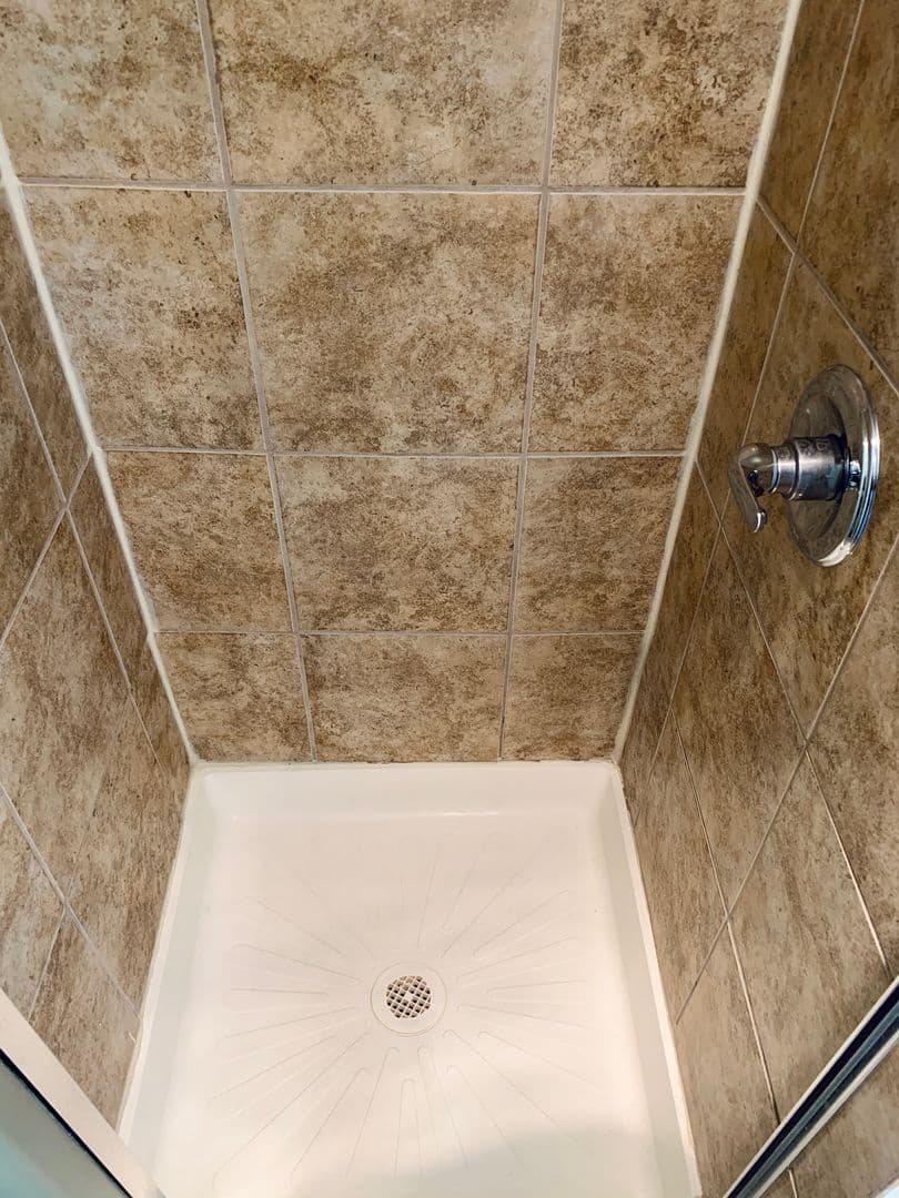 Albuquerque Apartment: 220-226 Charleston St. NE