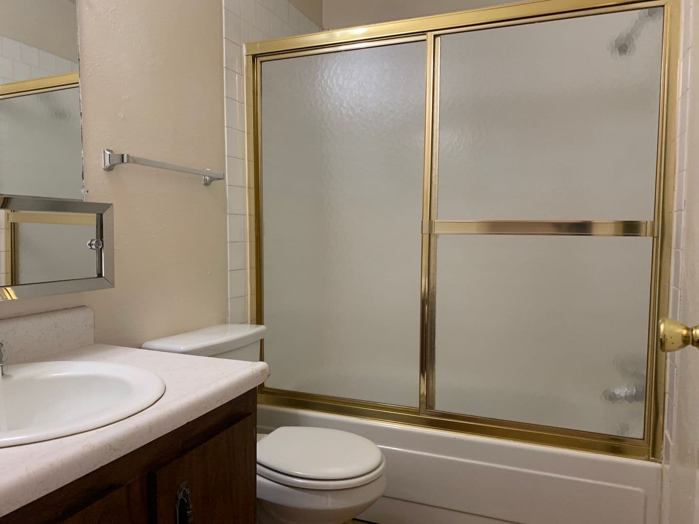 Albuquerque Apartment: 157 Mesilla St NE