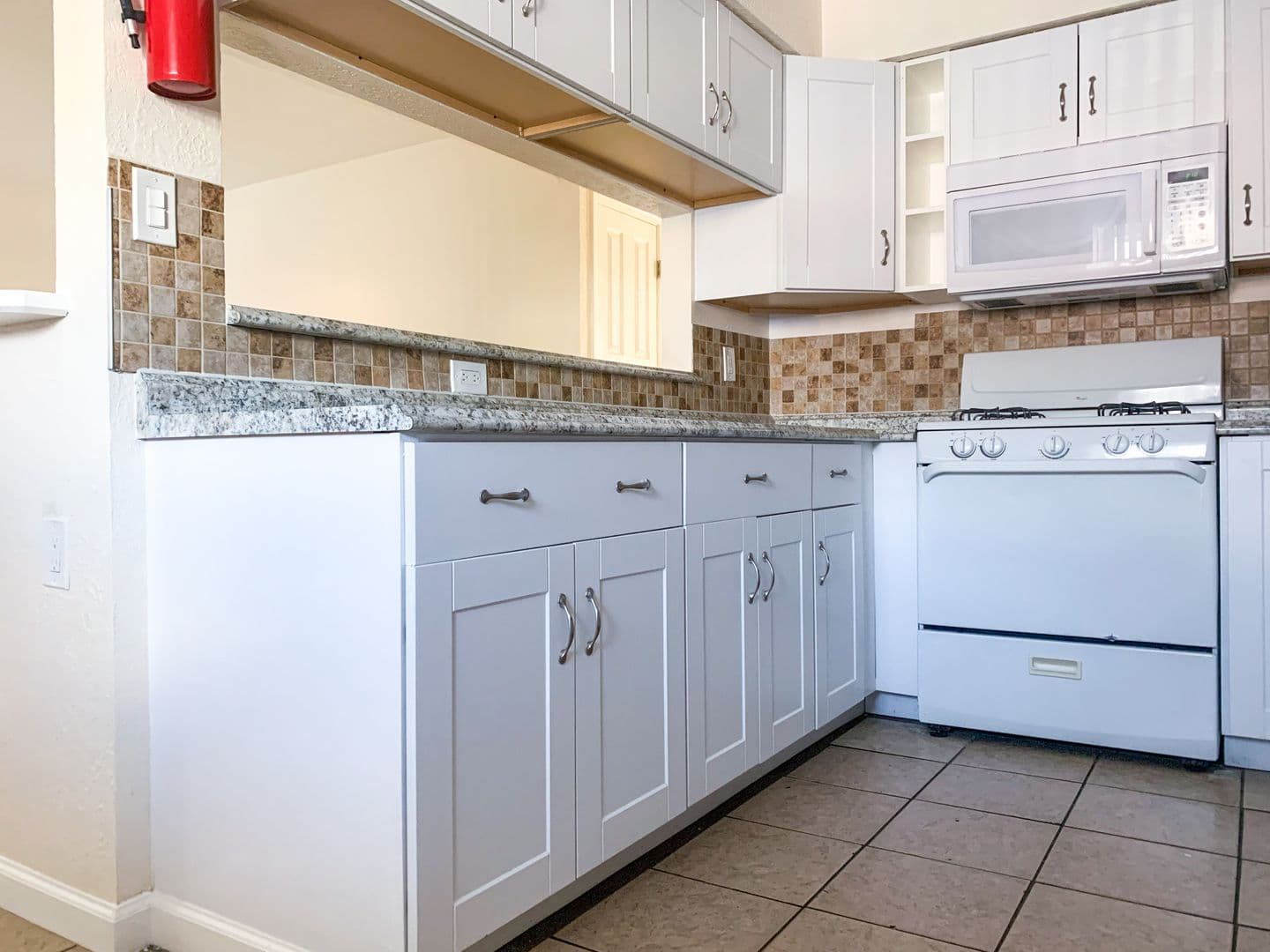 Albuquerque Apartment: 11122 Claremont & 11115 Cordova Ave NE