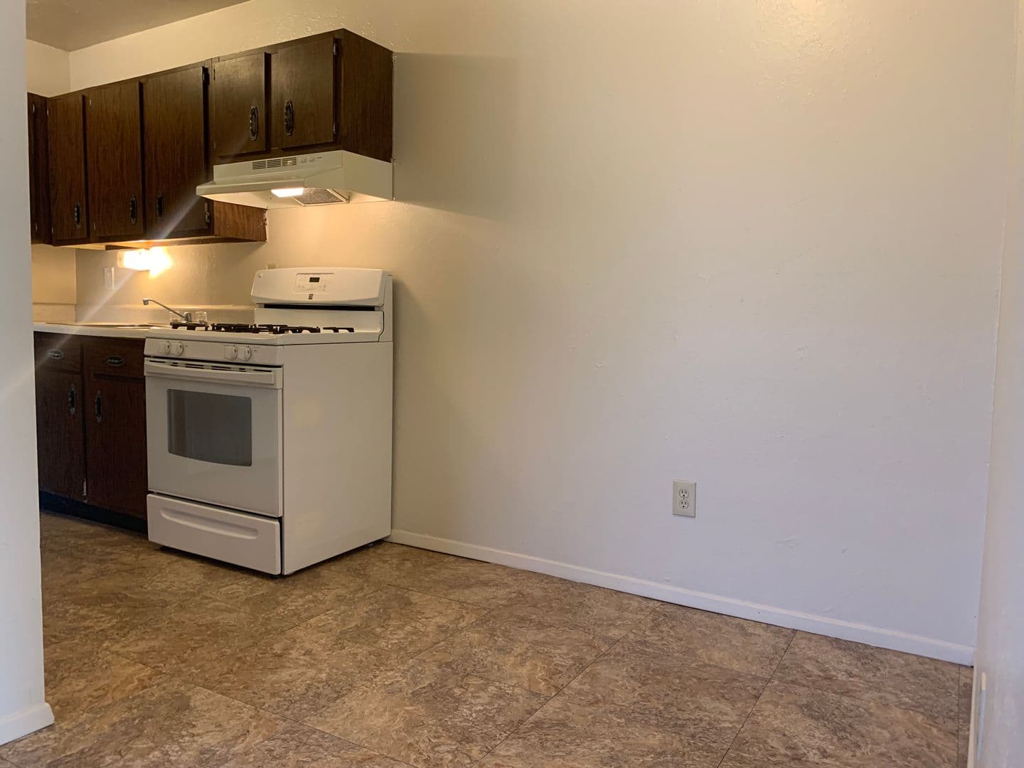 Albuquerque Apartment: 157 Mesilla St NE