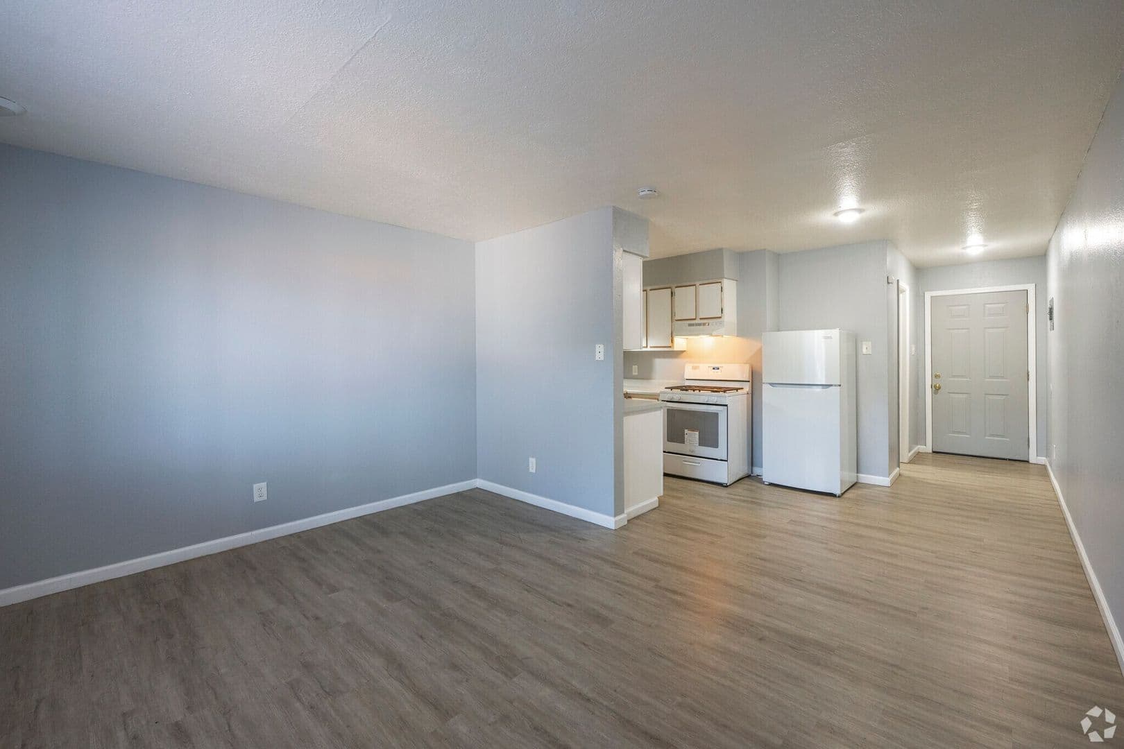 Albuquerque Apartment: 1001 Madeira Dr. SE