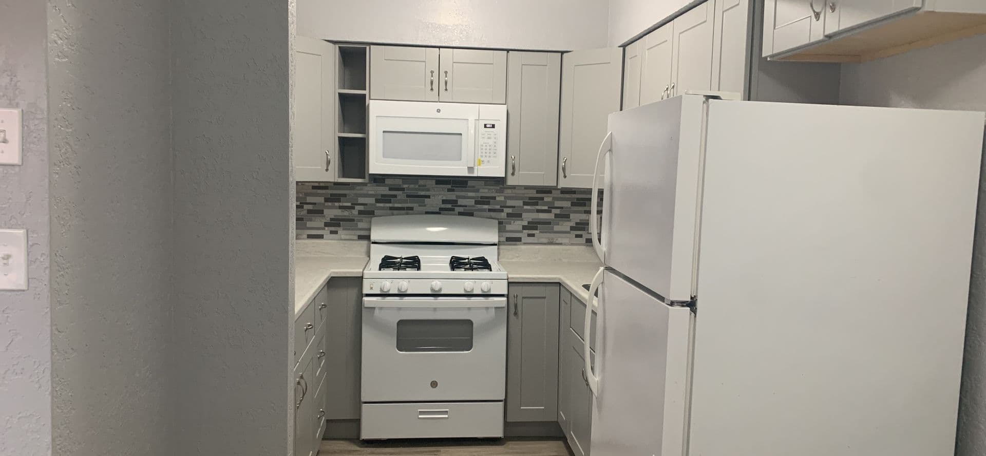 Albuquerque Apartment: 11122 Claremont & 11115 Cordova Ave NE