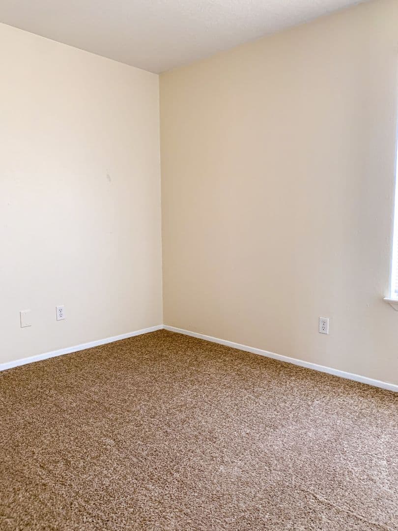 Albuquerque Apartment: 1801 Girard Blvd SE
