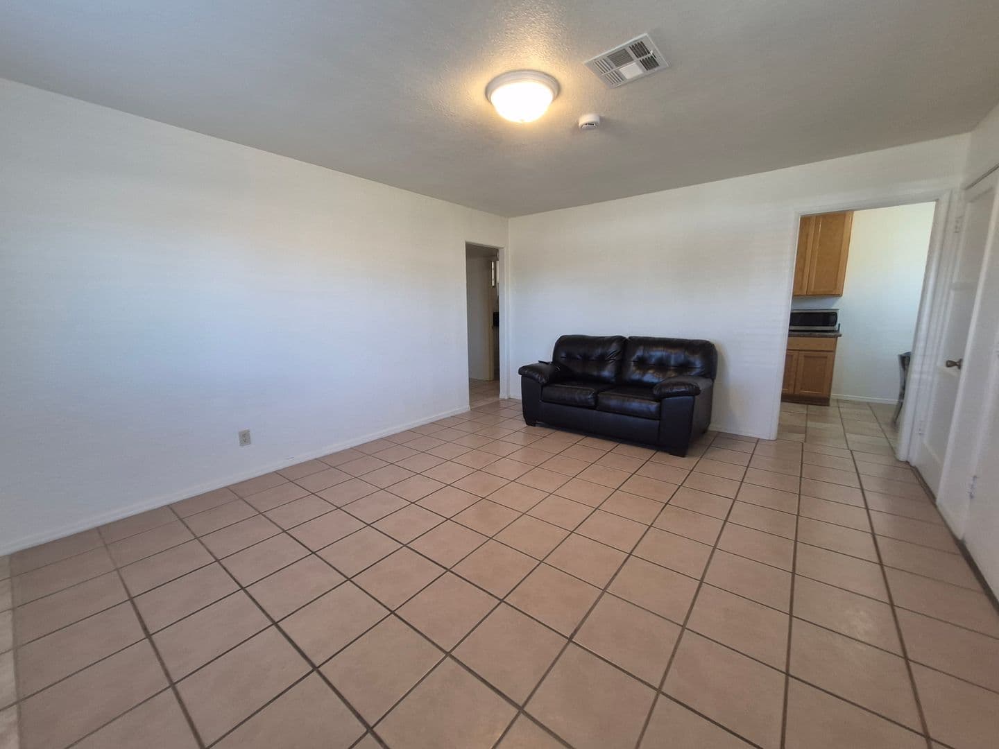 Yuma Apartment: 1103-1153 W 20th Street