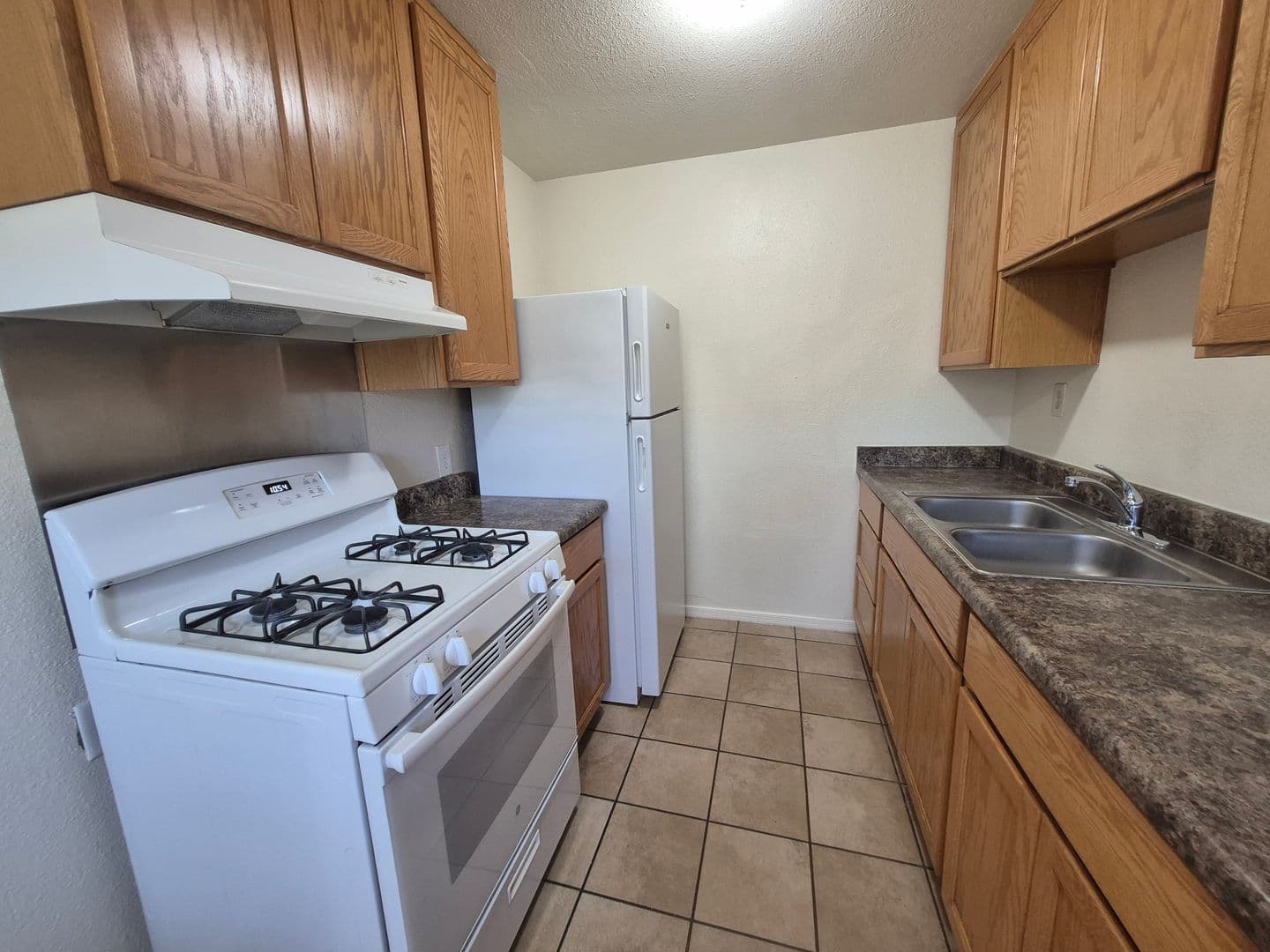 Yuma Apartment: 1103-1153 W 20th Street