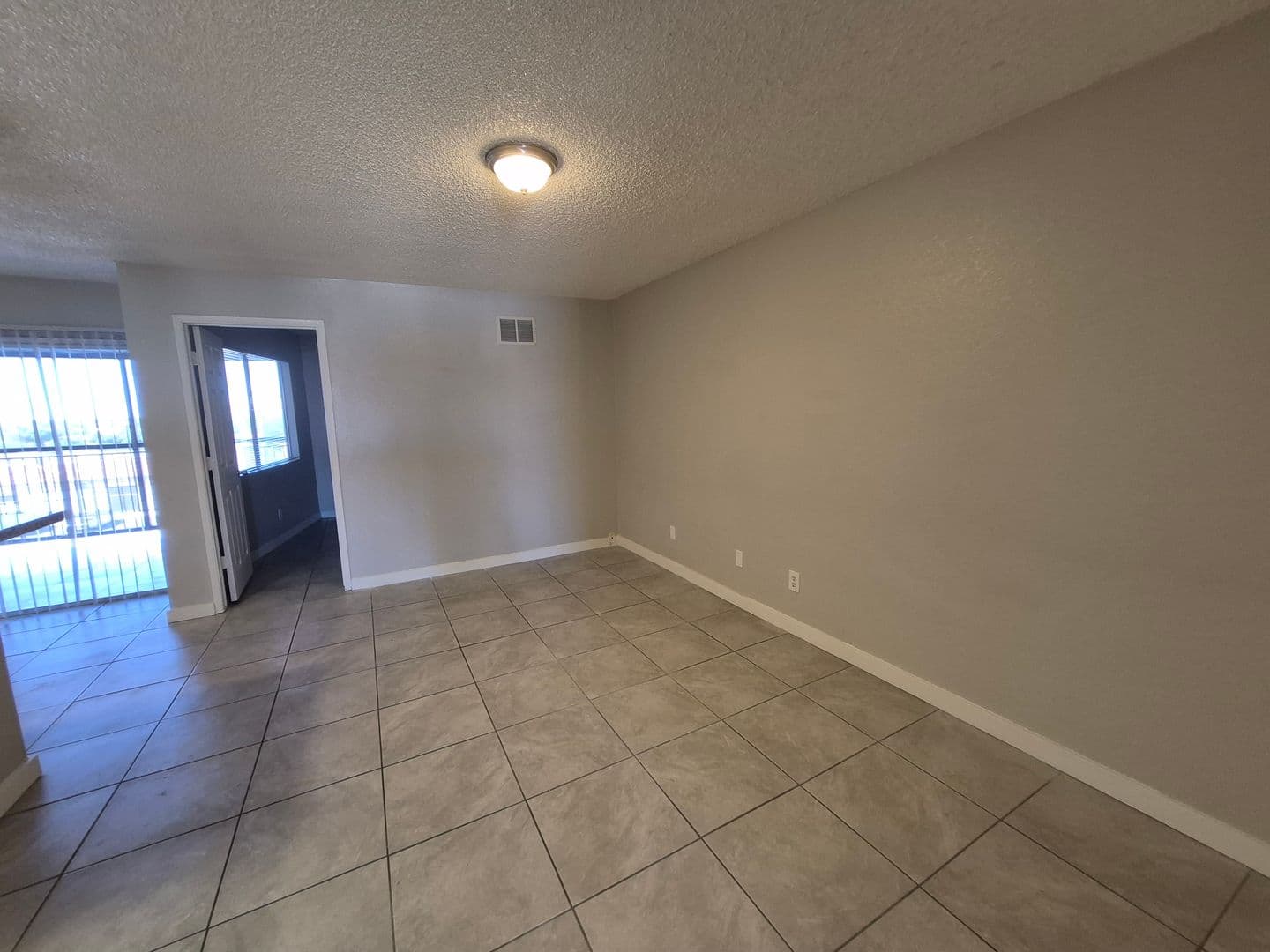 Yuma Apartment: 1280 W. 24th St.