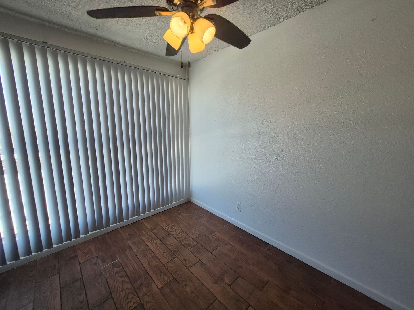 Yuma Apartment: 2621 s Virginia Dr