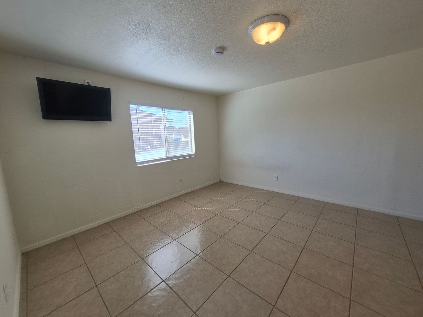 Yuma Apartment: 1103-1153 W 20th Street