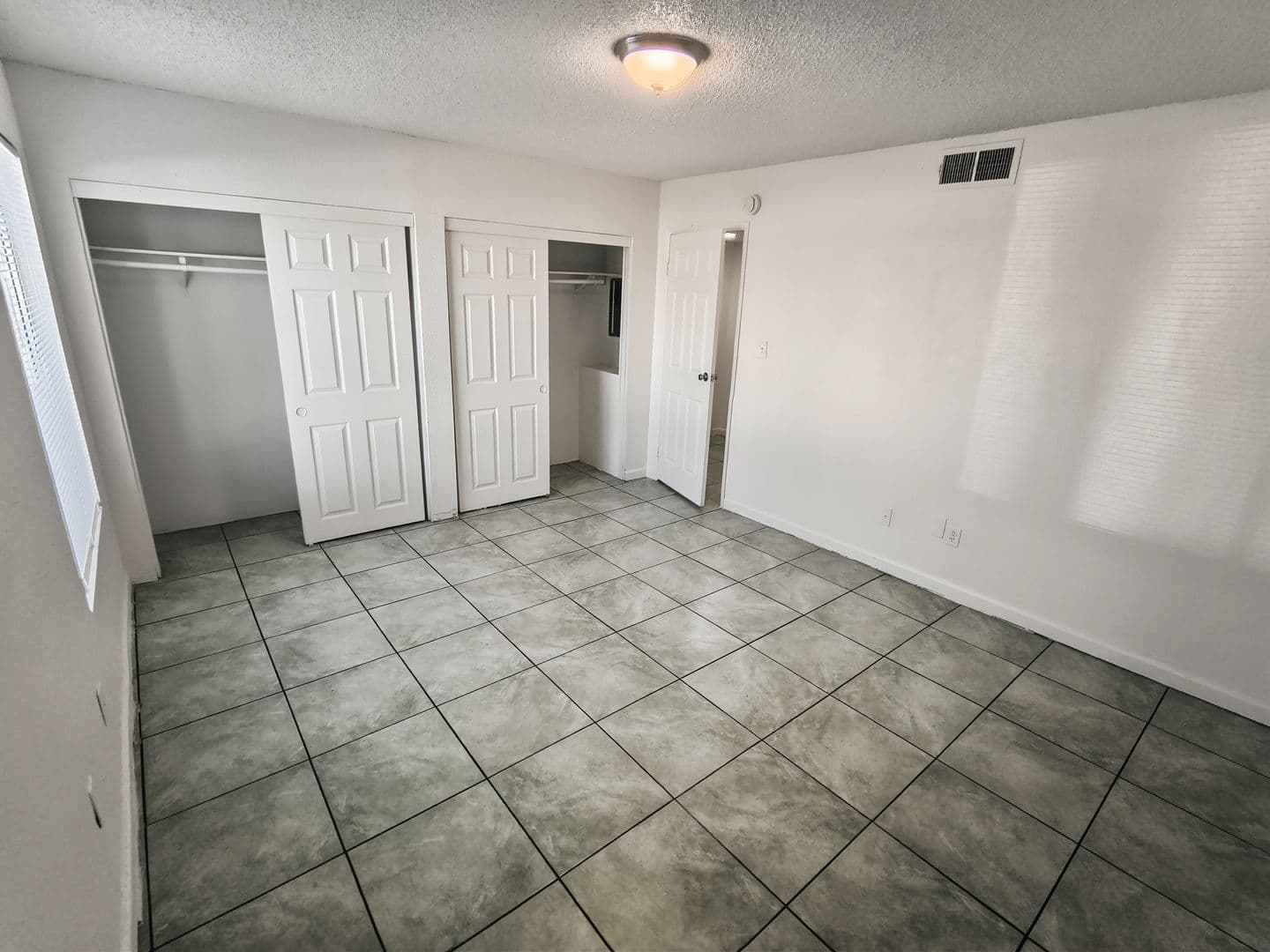 Yuma Apartment: 1280 W. 24th St.