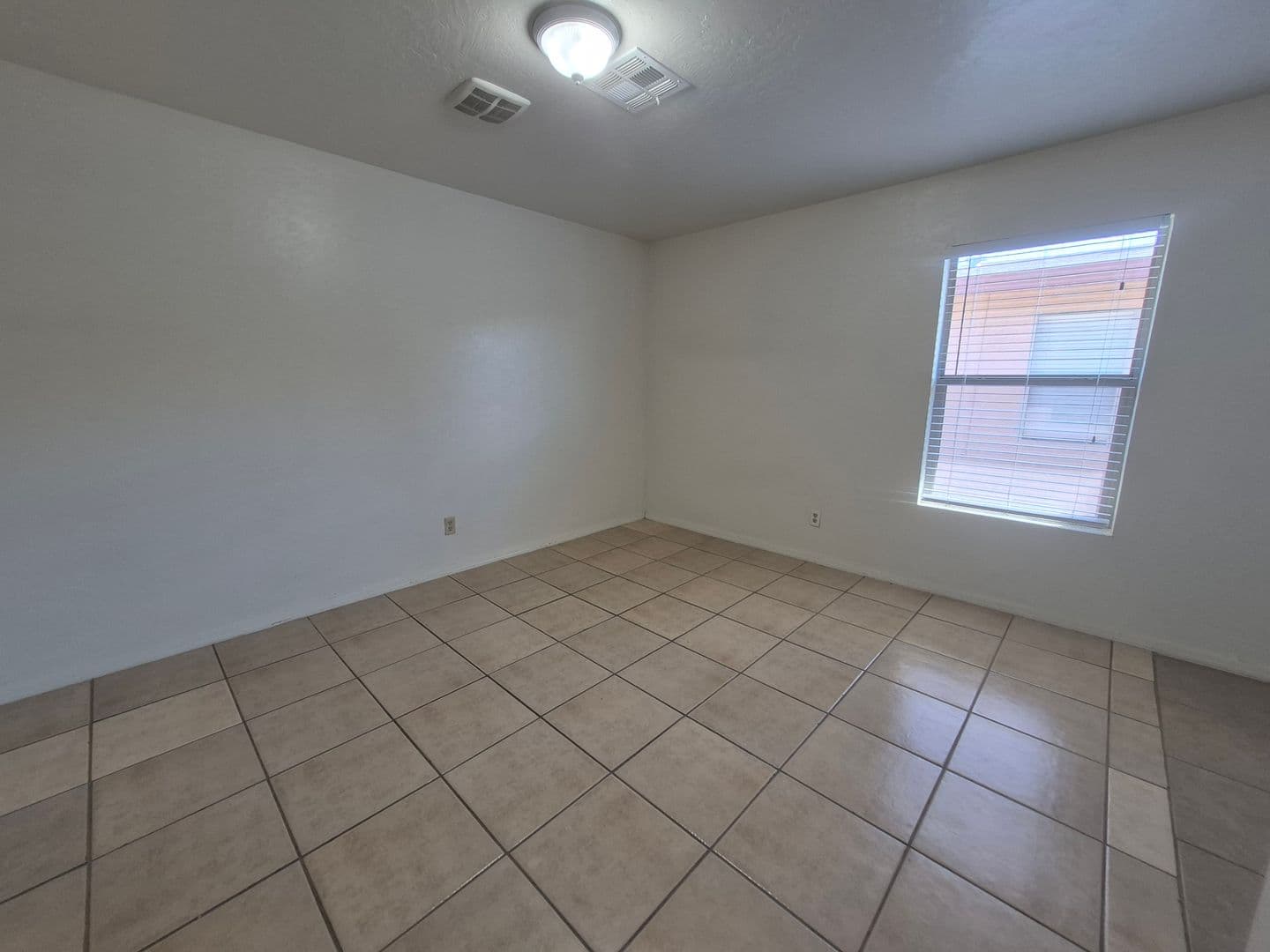 Yuma Apartment: 1103-1153 W 20th Street