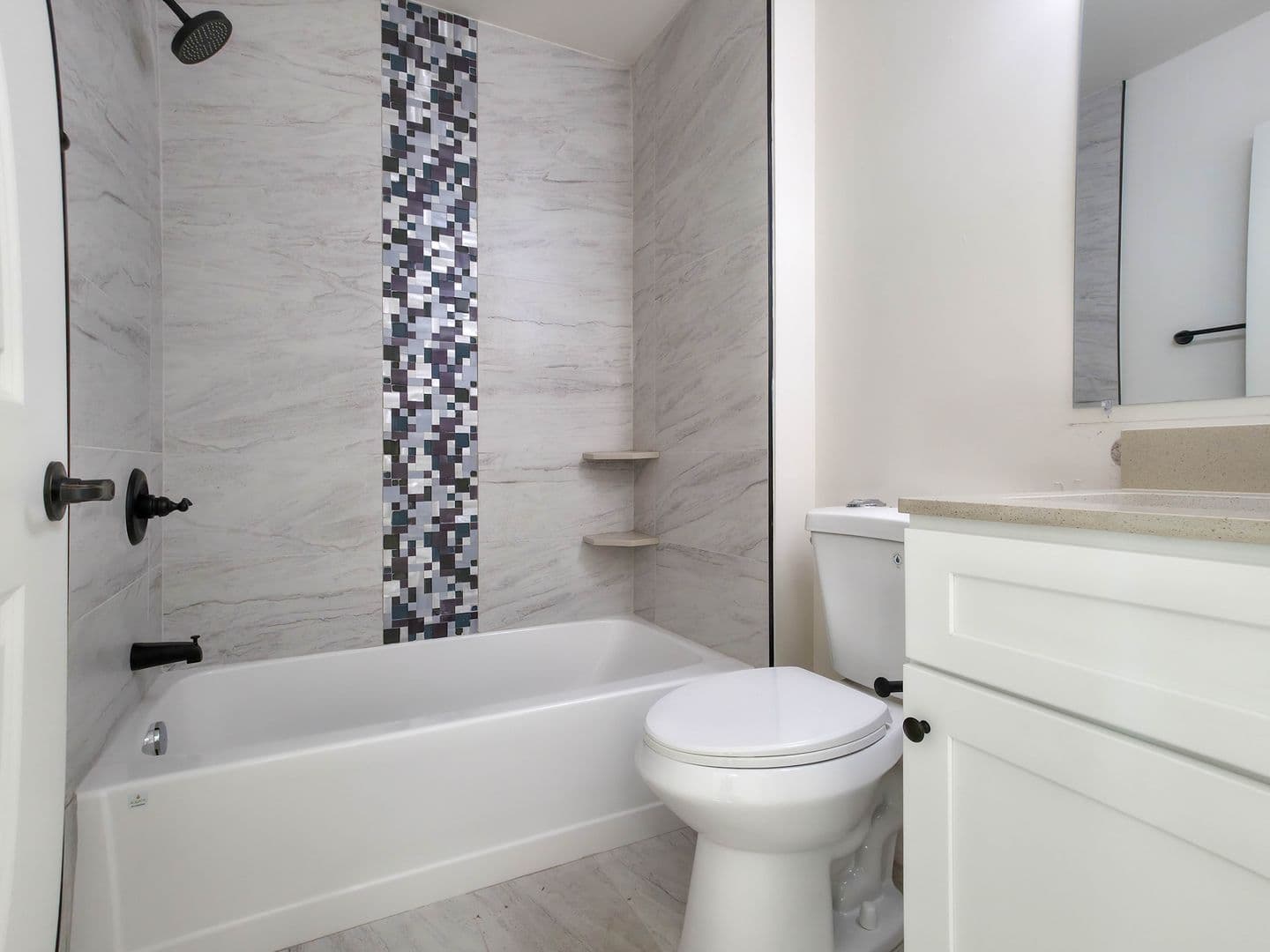 Yuma Apartment: 270 S 3rd Ave