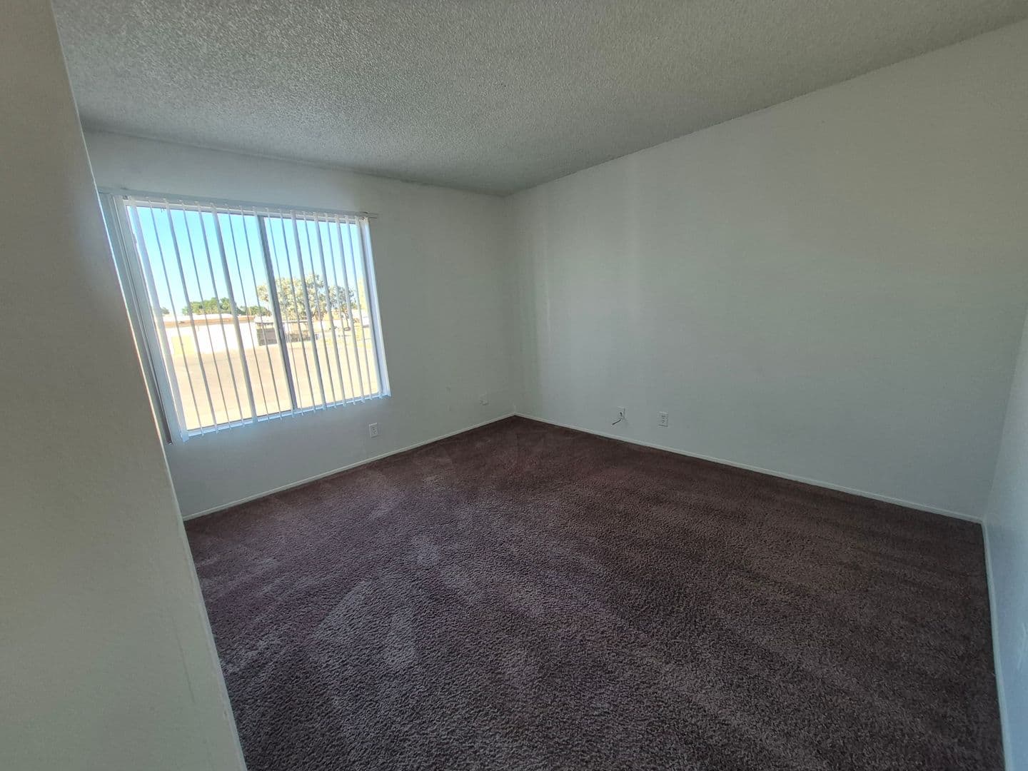 Yuma Apartment: 2621 s Virginia Dr