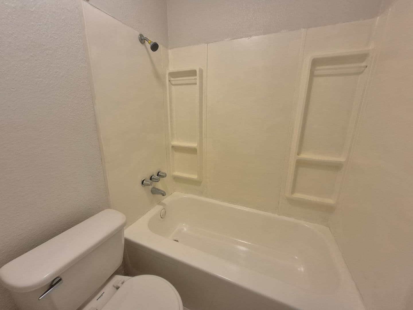 Yuma Apartment: 2681 S Virginia Dr.