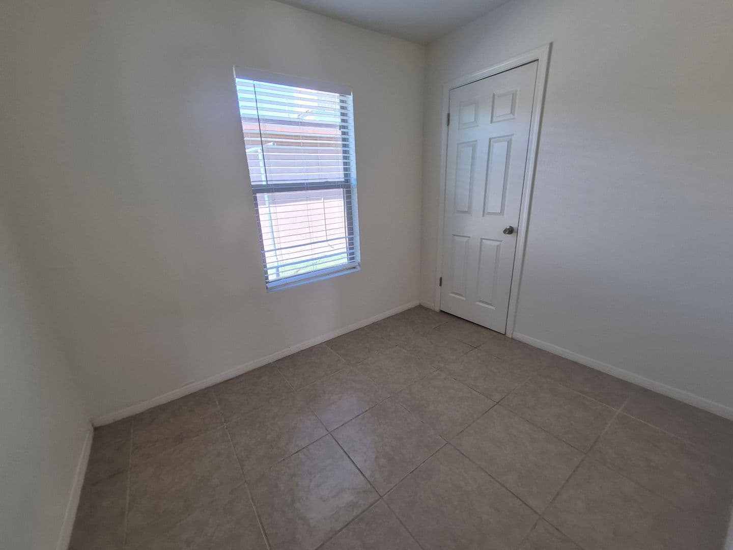 Yuma Apartment: 1103-1153 W 20th Street