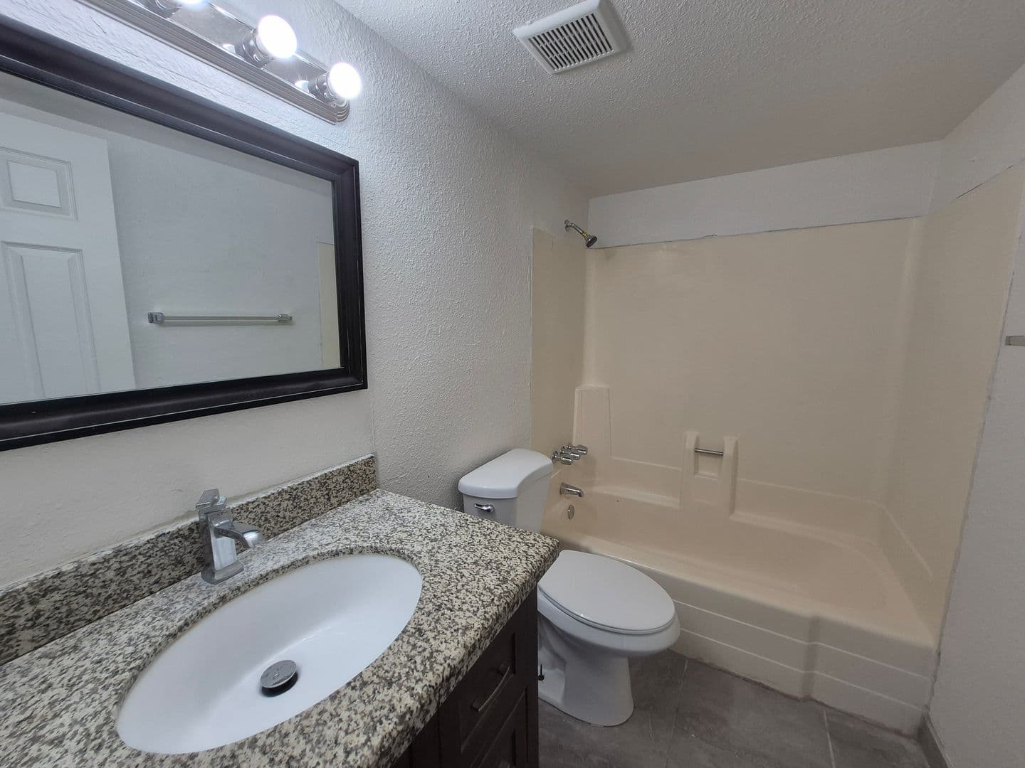 Yuma Apartment: 1280 W. 24th St.