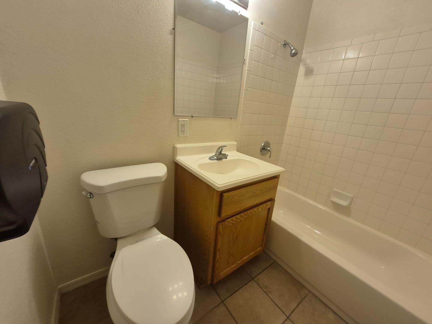 Yuma Apartment: 1103-1153 W 20th Street