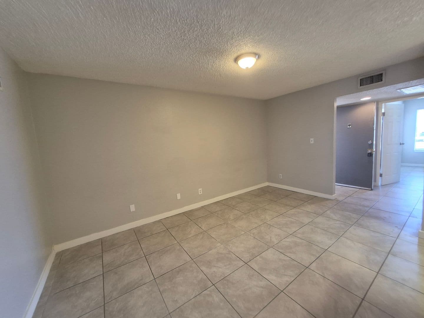 Yuma Apartment: 1280 W. 24th St.