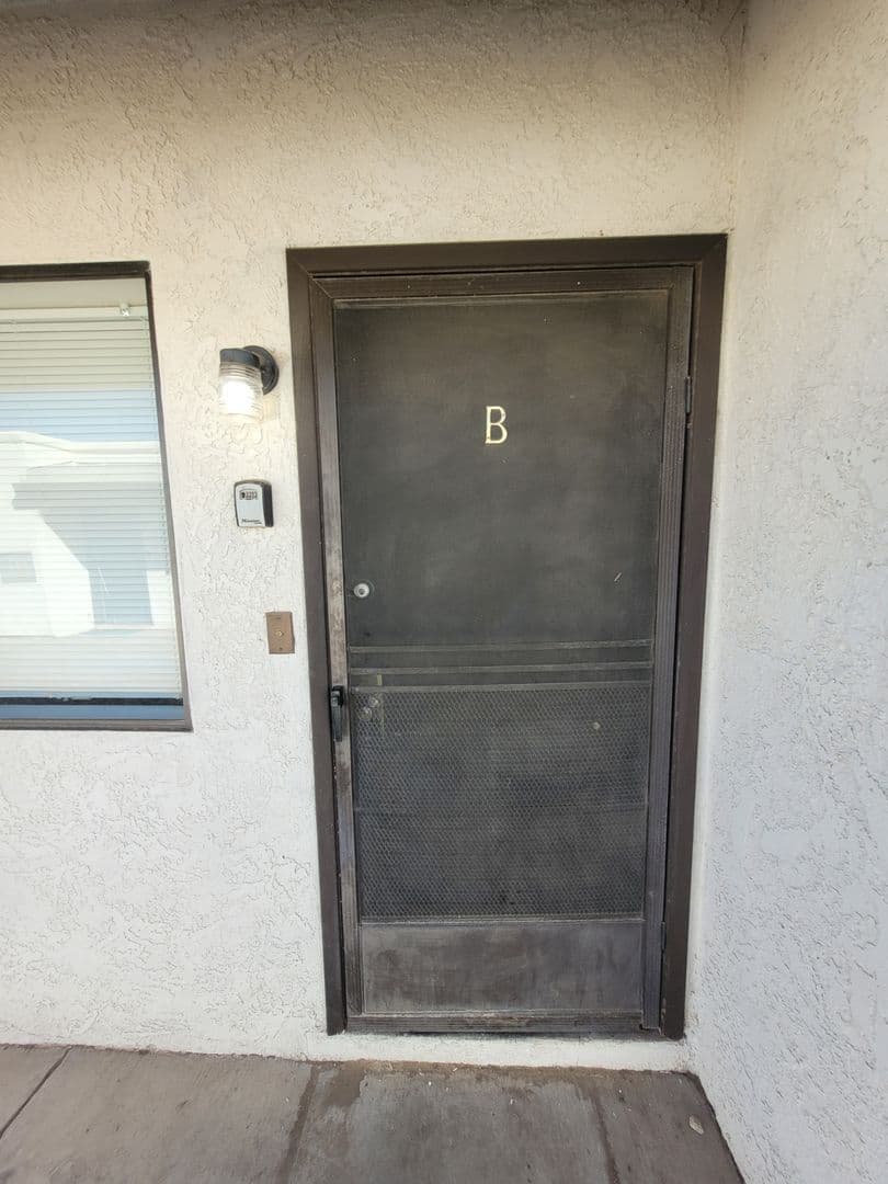 Yuma Apartment: 2820 S. 1st Ave.