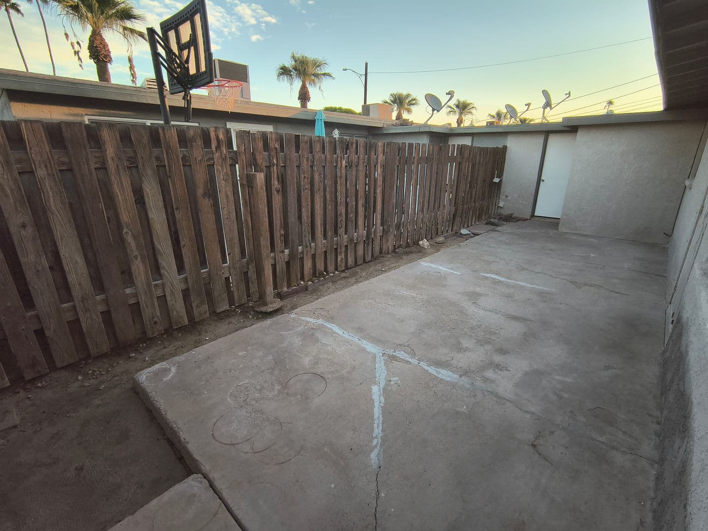 Yuma Apartment: East Country Club Dr