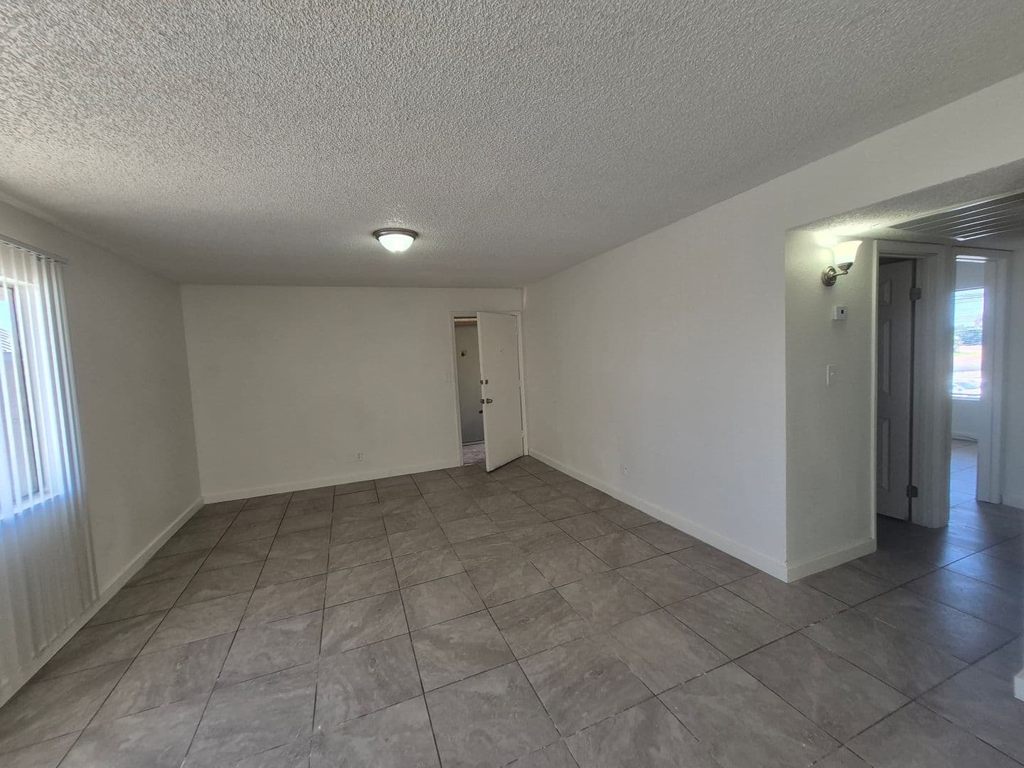 Yuma Apartment: 1280 W. 24th St.