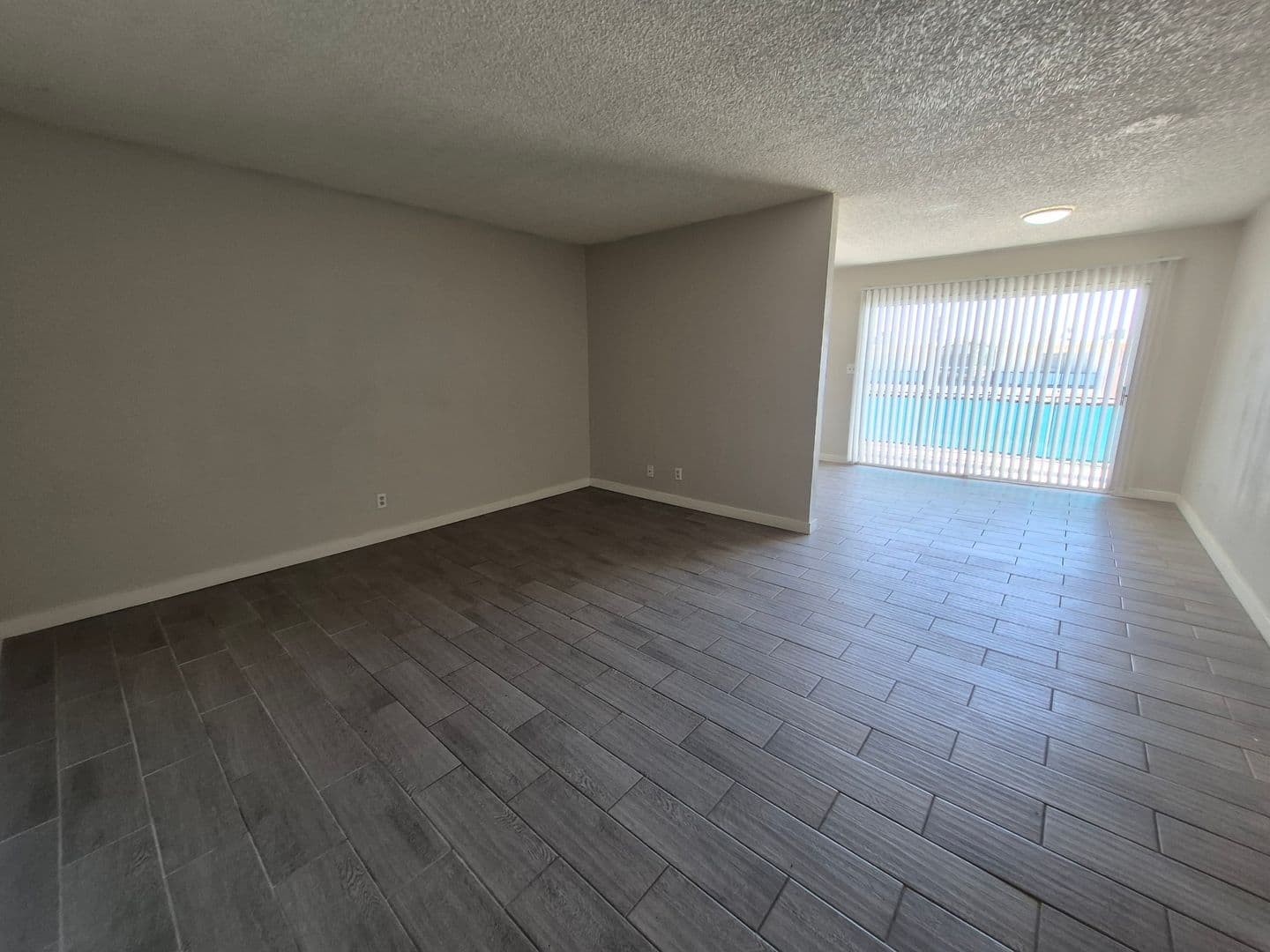 Yuma Apartment: 2621 s Virginia Dr