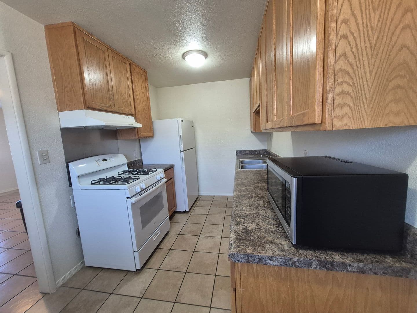 Yuma Apartment: 1103-1153 W 20th Street
