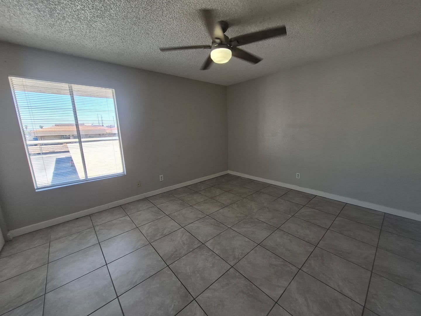 Yuma Apartment: 1280 W. 24th St.