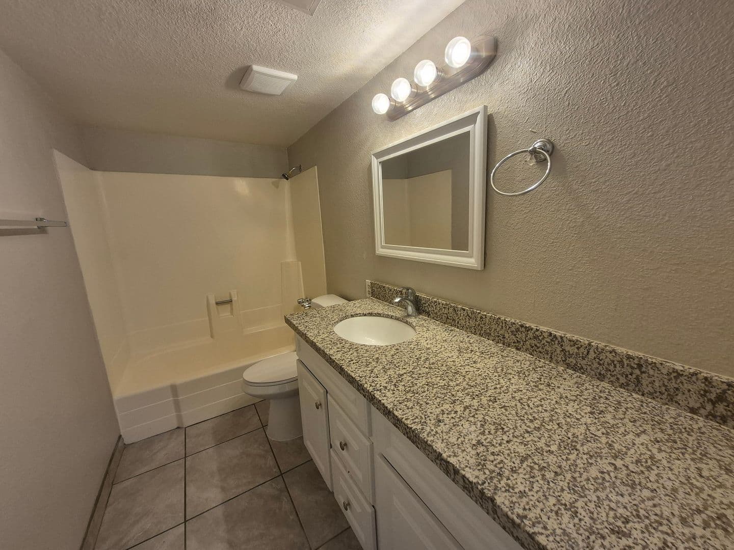 Yuma Apartment: 1280 W. 24th St.