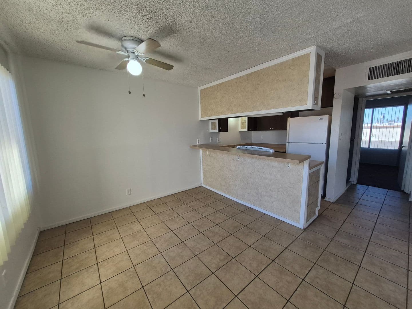 Yuma Apartment: 2621 s Virginia Dr