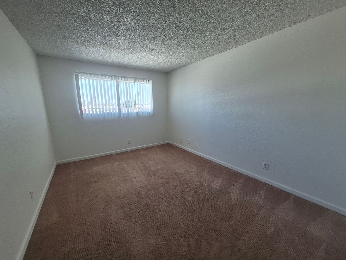 Yuma Apartment: 2621 s Virginia Dr