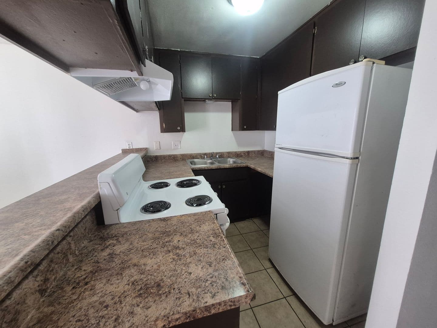 Yuma Apartment: 2621 s Virginia Dr