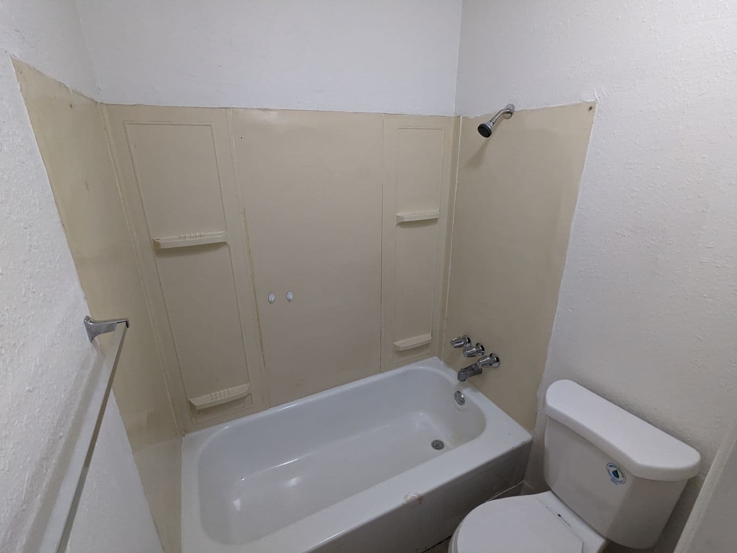 Yuma Apartment: 2681 S Virginia Dr.