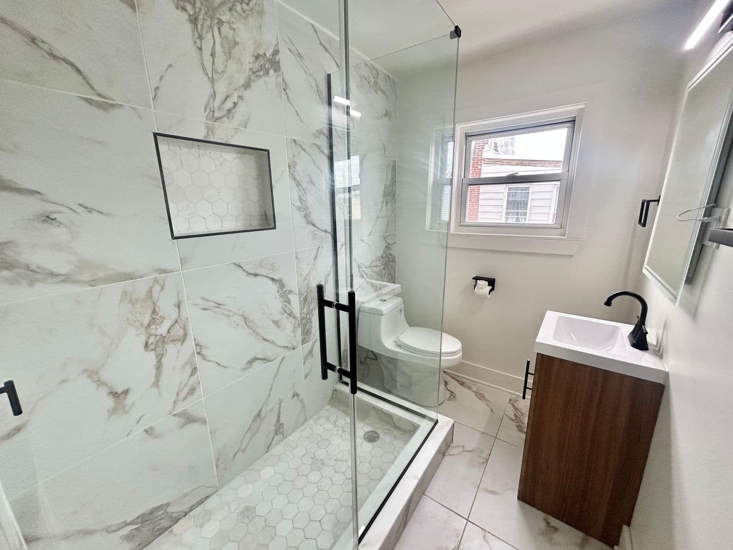 Philadelphia Townhome: 2644 Tilton St