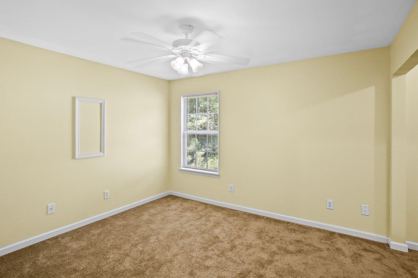 Union City House: 4633 Raven Wood Loop (AOF)