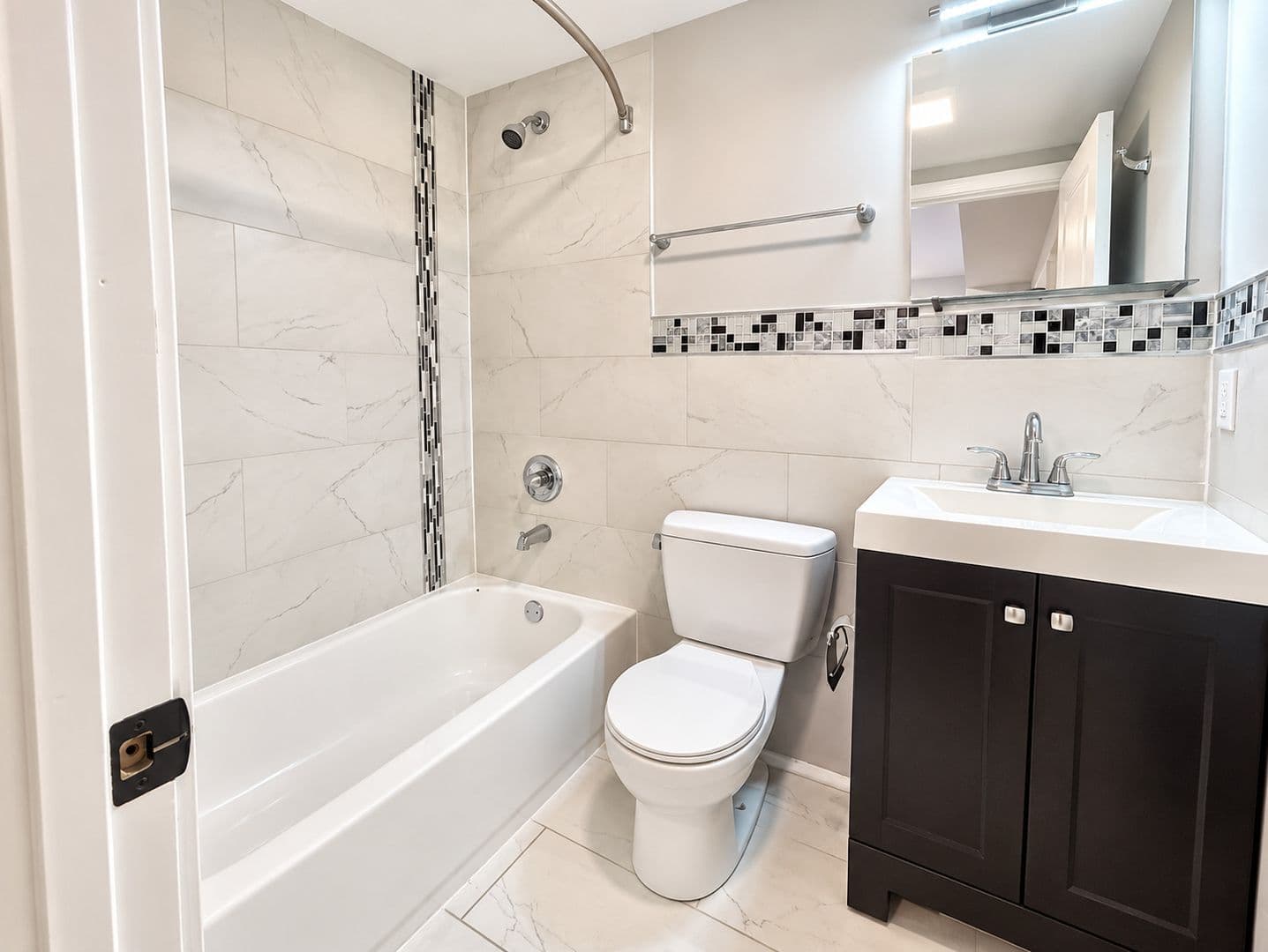 Philadelphia Apartment: 426 n 40th St
