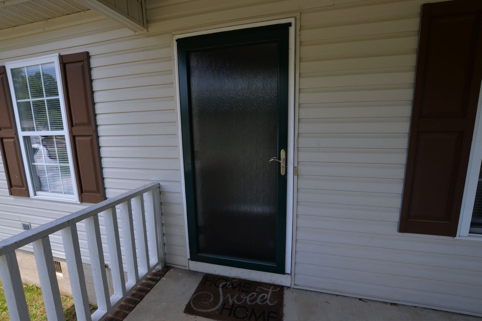 Greensboro House: 1715 Rainbow Drive