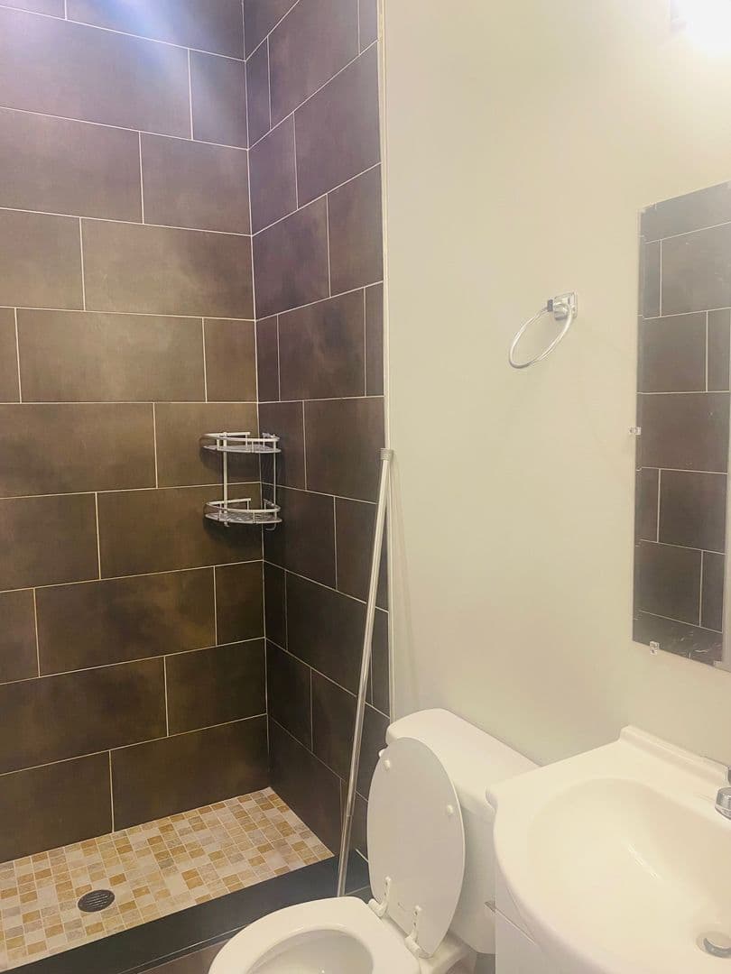 Philadelphia Apartment: 1827 W Diamond St