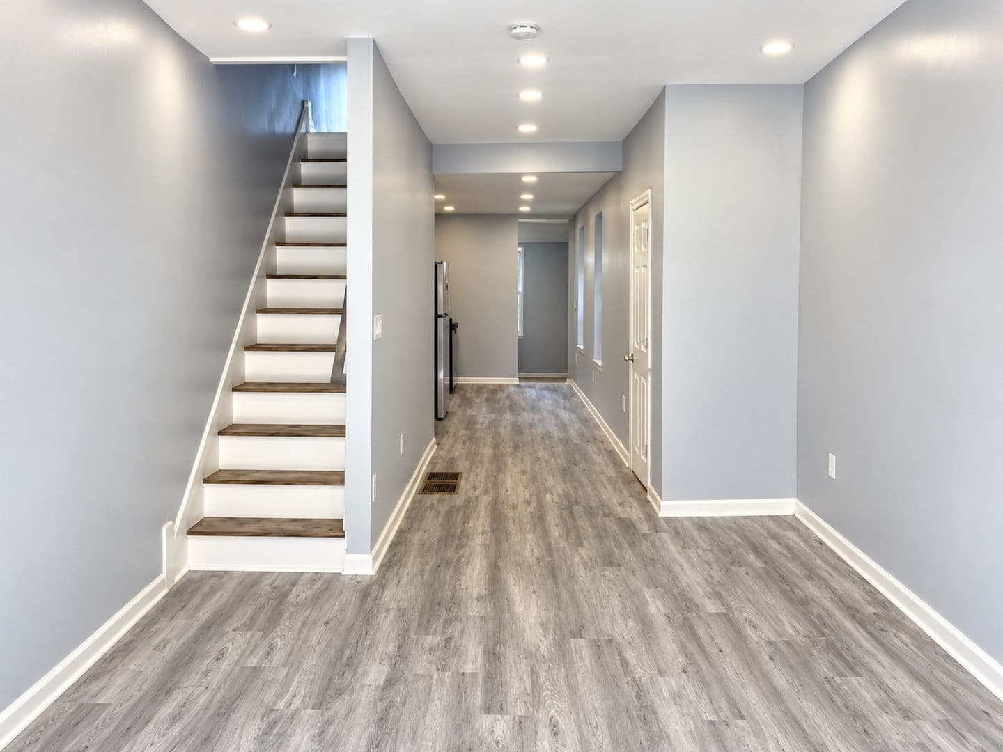 Philadelphia House: 2535 North Water Street