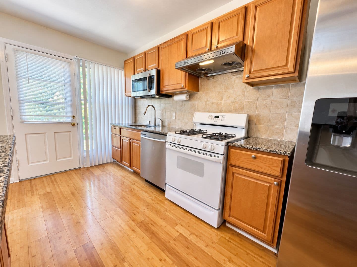 Bryn Mawr House: 238 Bailey Road