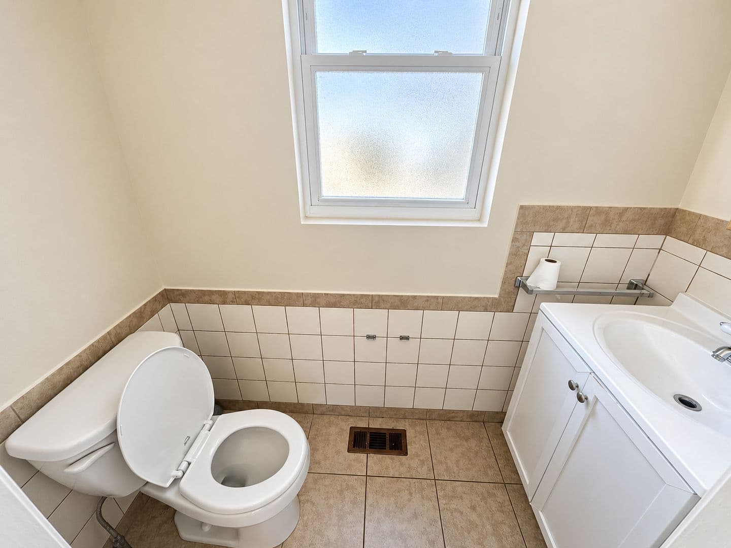 Cinnaminson House: 1501 River Road