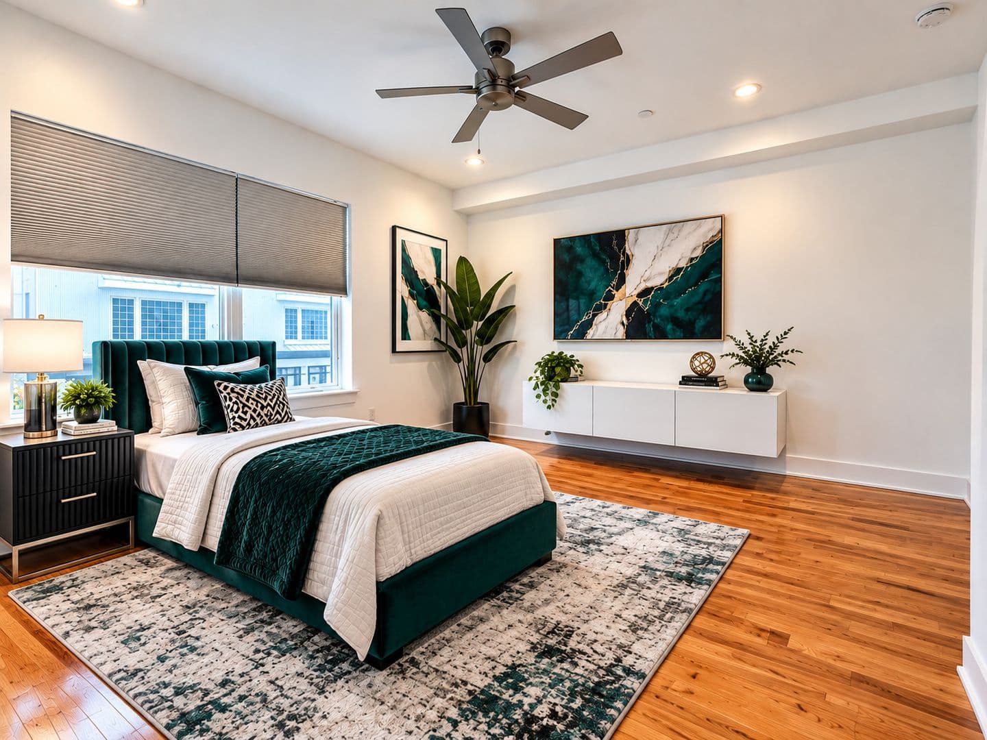 Philadelphia Apartment: 1422 Germantown Ave