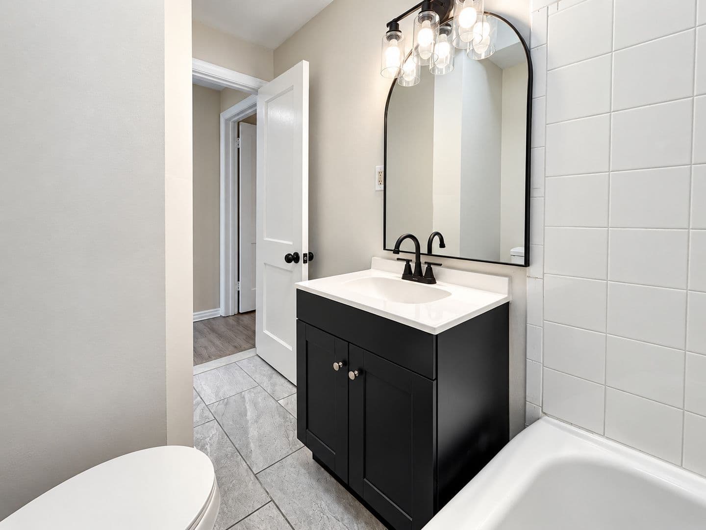 Folcroft House: 730 Taylor Dr