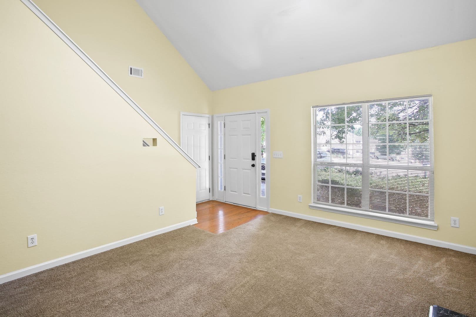Union City House: 4633 Raven Wood Loop (AOF)